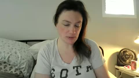 NaughtyMommy online show from 22, 5, 2026