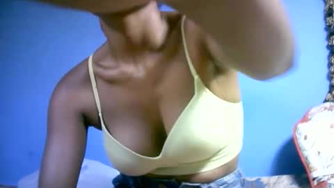 sourayaa online show from 17, 3, 2026