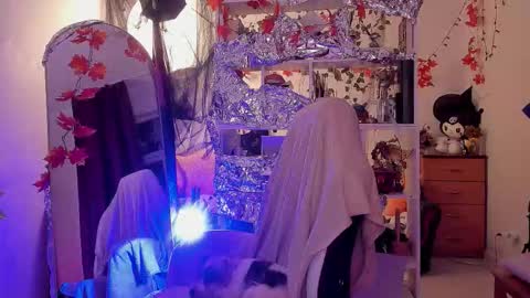 Snapshot of sova_energy chatting on 2, 12, 2025 Leah online show from 2, 12, 2025