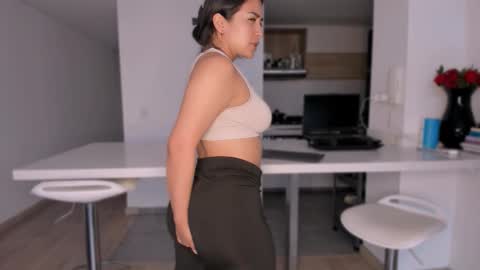 MIA online show from 19, 11, 2025