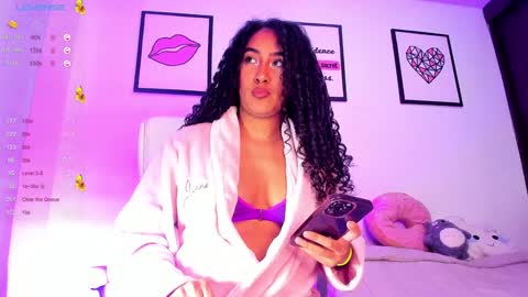 Snapshot of soyjuliana19 chatting on 3, 2, 2025 Juliana online show from 3, 2, 2025