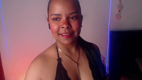 Snapshot of soytucolor chatting on 12, 12, 2024 Paula add me on snap online show from 12, 12, 2024