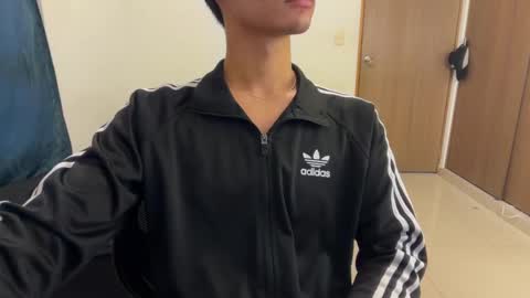 Snapshot of spaiseebuhnaanuh chatting on 16, 9, 2025 Roger online show from 16, 9, 2025