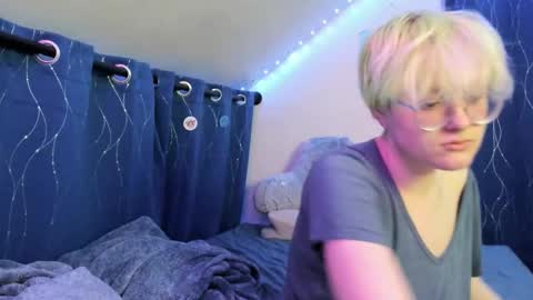 Snapshot of sparkling_water_hate_club chatting on 15, 2, 2026 Atticus Pendragon online show from 15, 2, 2026