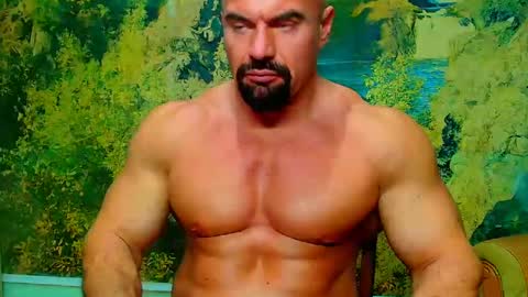 Snapshot of spartacusdom chatting on 3, 1, 2025 spartacusdom online show from 3, 1, 2025