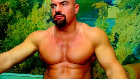 Snapshot of spartacusdom chatting on 2, 2, 2025 spartacusdom online show from 2, 2, 2025