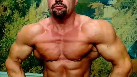 Snapshot of spartacusdom chatting on 15, 9, 2025 spartacusdom online show from 15, 9, 2025