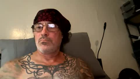 specter1972 online show from 14, 12, 2025