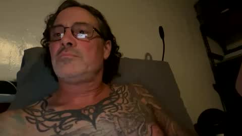 specter1972 online show from 14, 1, 2026