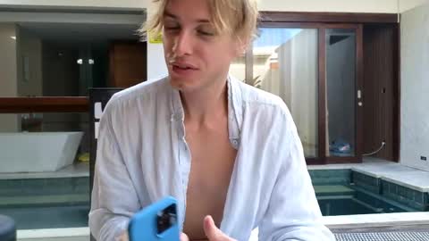 Sasha --  online show from 29, 3, 2026