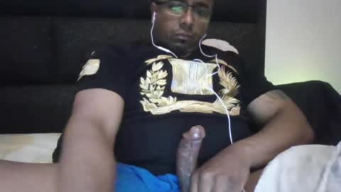 Snapshot of speed01 chatting on 12, 7, 2026 Hot chocolate online show from 12, 7, 2026