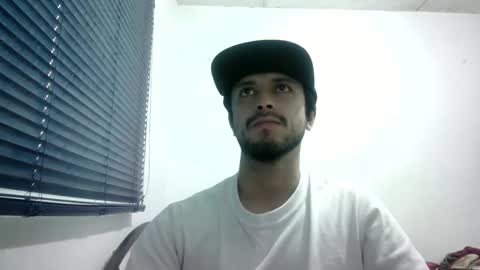 Snapshot of sperm_donor94 chatting on 4, 10, 2025 sperm_donor94 online show from 4, 10, 2025