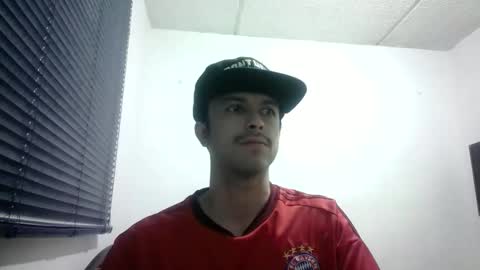 Snapshot of sperm_donor94 chatting on 20, 10, 2025 sperm_donor94 online show from 20, 10, 2025