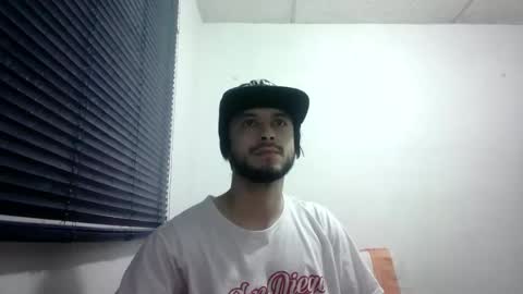 Snapshot of sperm_donor94 chatting on 19, 12, 2025 sperm_donor94 online show from 19, 12, 2025