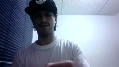 Snapshot of sperm_donor94 chatting on 6, 4, 2026 sperm_donor94 online show from 6, 4, 2026