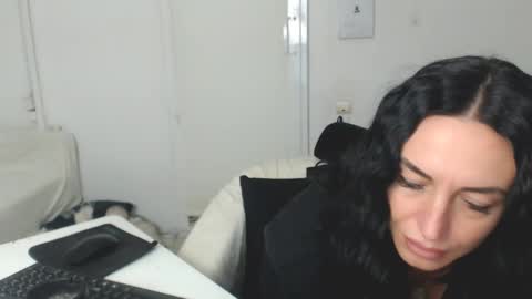 Snapshot of spicemint chatting on 3, 2, 2025 Carla online show from 3, 2, 2025