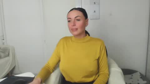 Snapshot of spicemint chatting on 21, 2, 2025 Carla online show from 21, 2, 2025