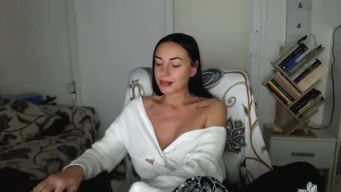 Snapshot of spicemint chatting on 26, 9, 2025 Carla online show from 26, 9, 2025