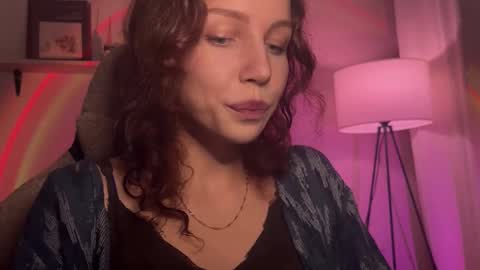 Snapshot of spicy___caramel chatting on 19, 10, 2025 spicy___caramel online show from 19, 10, 2025