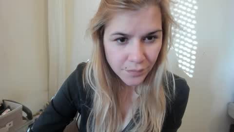 FREE ONLY FANSy online show from 7, 12, 2024