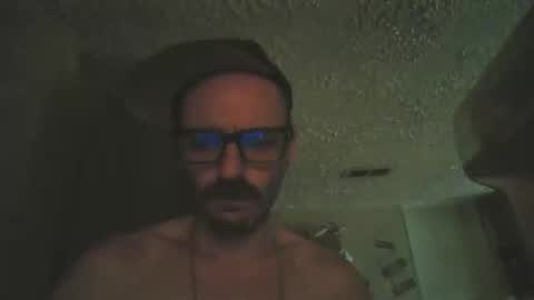 Snapshot of splashh_queen420 chatting on 5, 4, 2026 Daddy His Splash Queen online show from 5, 4, 2026