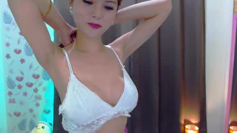 Snapshot of splendid_kim08 chatting on 5, 12, 2024 Kimmy online show from 5, 12, 2024