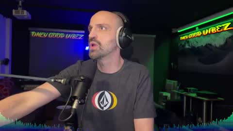 Snapshot of splivke chatting on 5, 11, 2025 Splivke online show from 5, 11, 2025