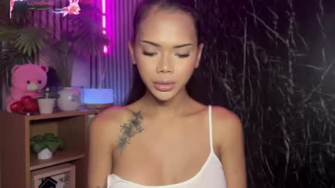Snapshot of spoileme_babexx chatting on 22, 6, 2026 CALL ME RAINE online show from 22, 6, 2026