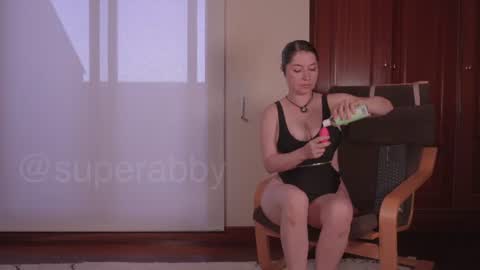 Abby online show from 21, 7, 2026