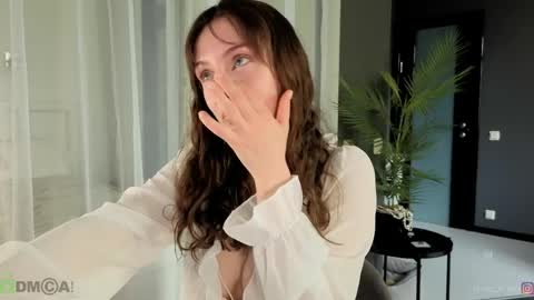 Snapshot of spring_forestxx chatting on 4, 5, 2026 Lily my new acc3 online show from 4, 5, 2026