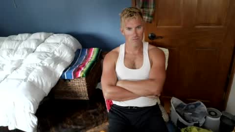 Snapshot of spun_redneck chatting on 5, 8, 2026 Spun Redneck online show from 5, 8, 2026