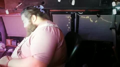 Snapshot of squeaks724 chatting on 28, 1, 2025 Your Pal Squeaks online show from 28, 1, 2025