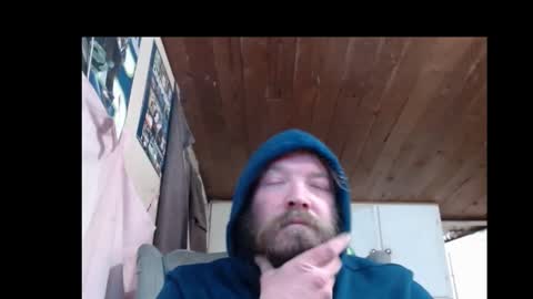 Snapshot of squegly chatting on 24, 2, 2025 Bryan online show from 24, 2, 2025