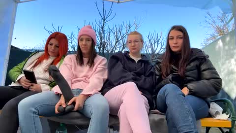 My name is Maya Lush is activeThere are legends that in this room all your wishes can come true  Private is Open online show from 19, 1, 2025