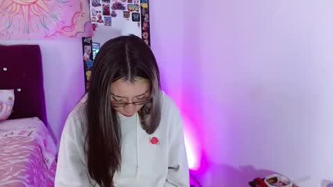  HELLO WELCOME MY NAME IS CHARLOTTE OY A NEW GIRL   online show from 15, 11, 2025