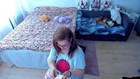 Kim online show from 18, 12, 2025