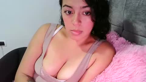 squirthotlovers online show from 14, 11, 2025