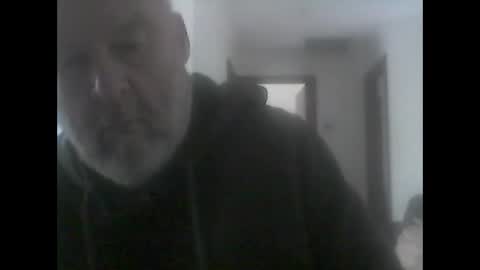 squirting_daddy online show from 13, 4, 2026