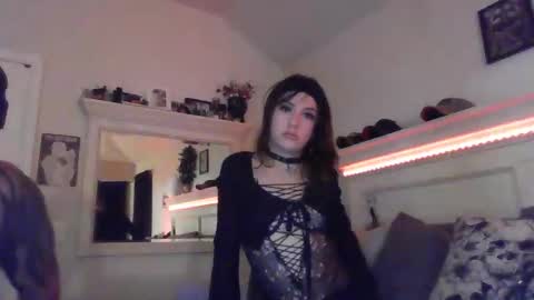 squirtlegrl online show from 14, 11, 2025