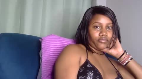 Snapshot of squirtqueen333 chatting on 5, 12, 2024 shana online show from 5, 12, 2024