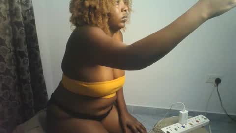 Sexy muna online show from 3, 6, 2026