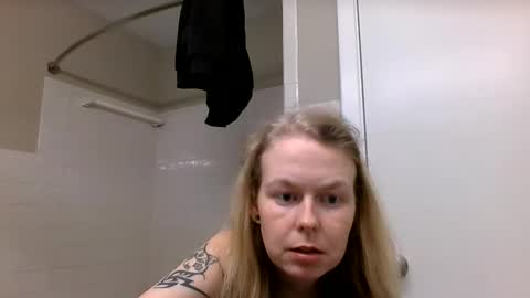 sriley386444137 online show from 1, 1, 2025