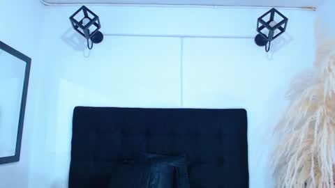 Snapshot of srta_luciana chatting on 27, 6, 2026 . . online show from 27, 6, 2026