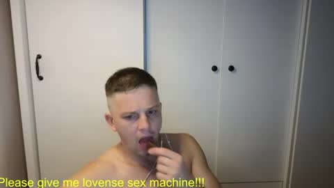 st1vemaster01 online show from 12, 7, 2026
