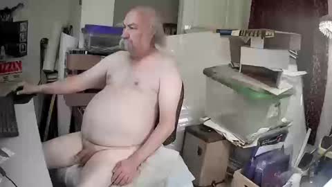 Snapshot of stache169 chatting on 16, 10, 2025 stache169 online show from 16, 10, 2025