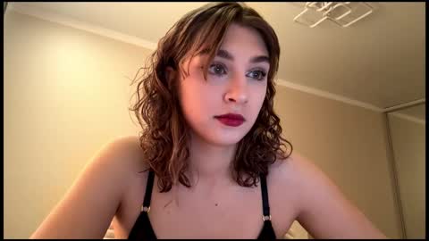 Elli online show from 10, 2, 2026