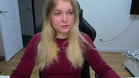 Snapshot of stacy_miraclee chatting on 29, 1, 2025 Stacy online show from 29, 1, 2025