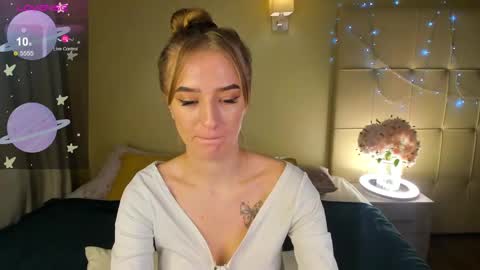 Snapshot of stacy_riiver chatting on 21, 2, 2025 Stacy Mon Tue Wed Thu Fri Sun GMT GMT 3 1000am - 0400pm  online show from 21, 2, 2025