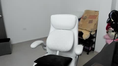 Snapshot of stacy_woods chatting on 16, 1, 2025 Zulma Yisset online show from 16, 1, 2025