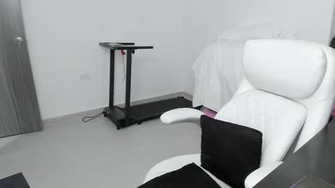 Zulma Yisset online show from 28, 10, 2025